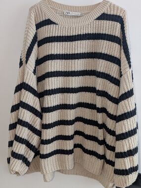Zara Oversized Crewneck Sweater